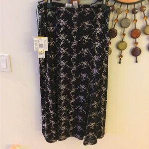 Anne Klein Skirt NWT Size M